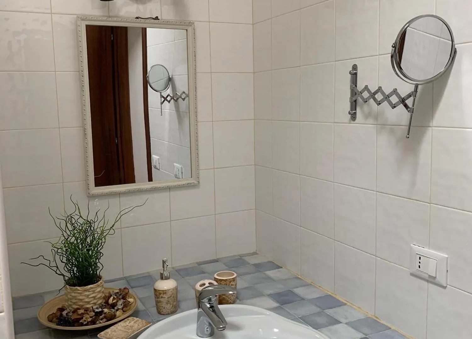 Holiday Home Garetto Basso Chianni 0*,  Italy